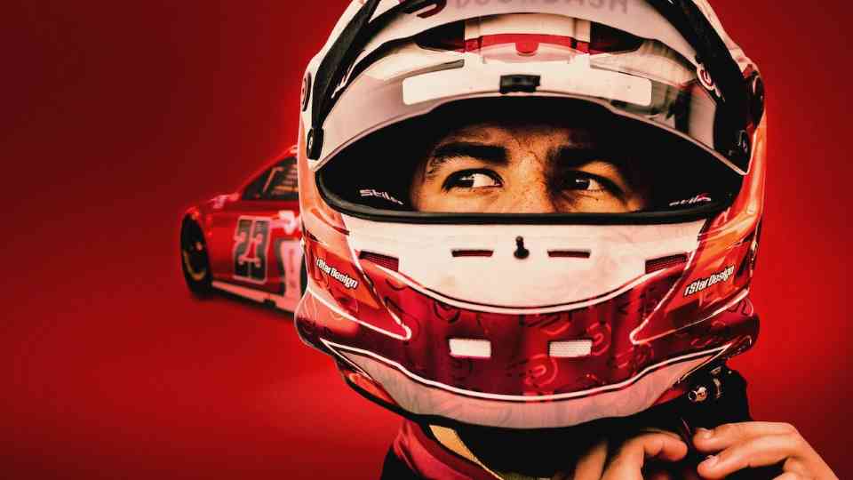 《競速：布巴·華萊士》評價與心得：探索Bubba Wallace個人生活和職業生涯-Netflix美國賽車紀錄片