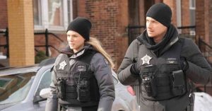 「芝加哥警署」第9季大結局：Burgess和Ruzek將重歸於好，還是永遠分開