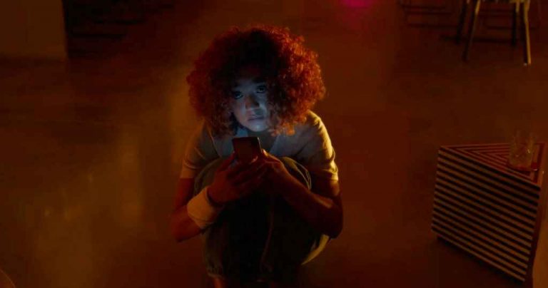 影評《茜茜/致命網紅Sissy》從謀殺的角度看網紅文化的危險 - 西南偏南電影節2022